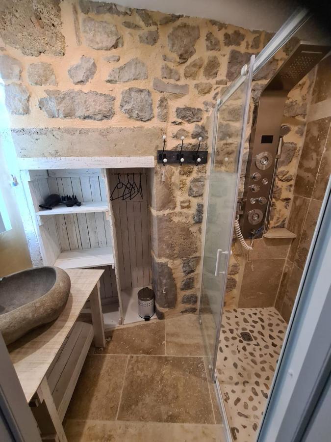 Gite Du Vallon Des Sources Мийо Экстерьер фото